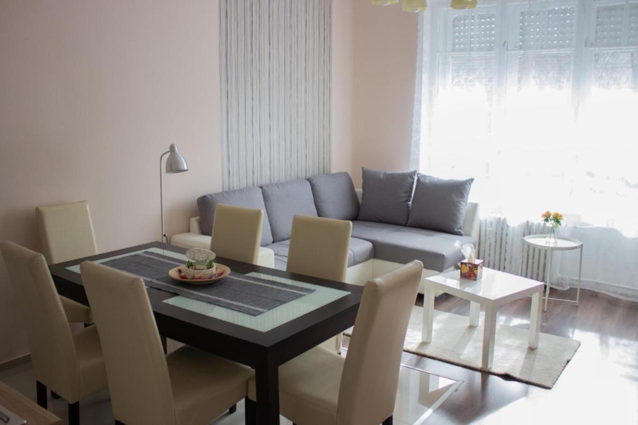 Apartment Broadway B3 *