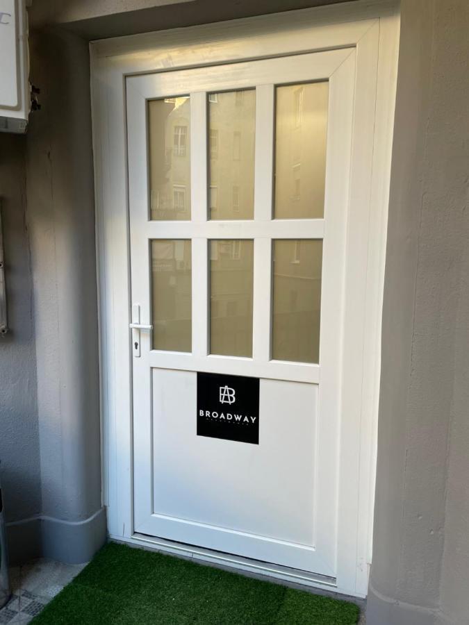 Apartment Broadway B3